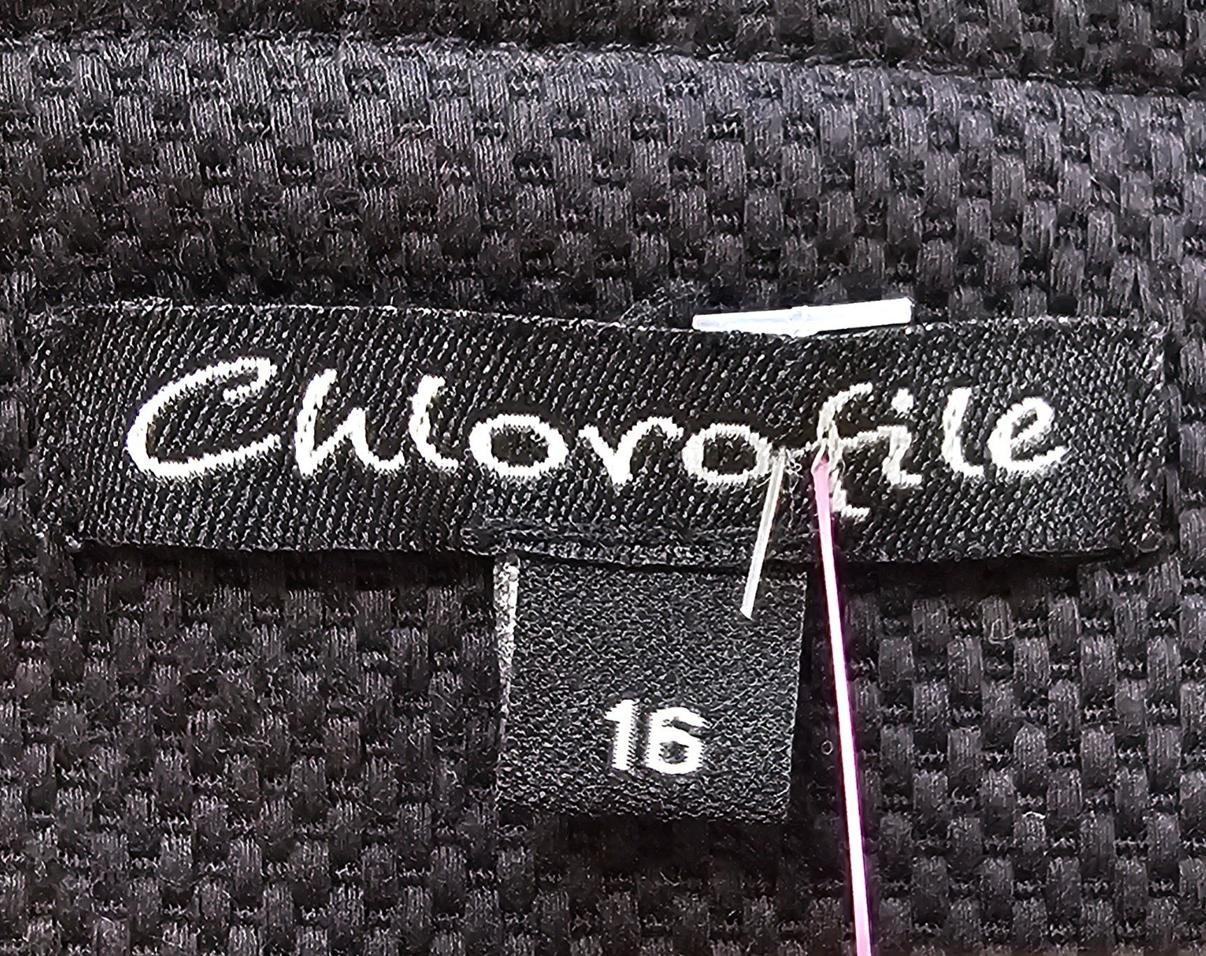 Chlorofile Black Cotton Blend Short Suit - 16 image 3