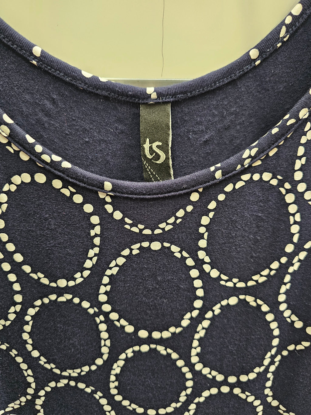Taking Shape Singlet Blouse - 16 image 1