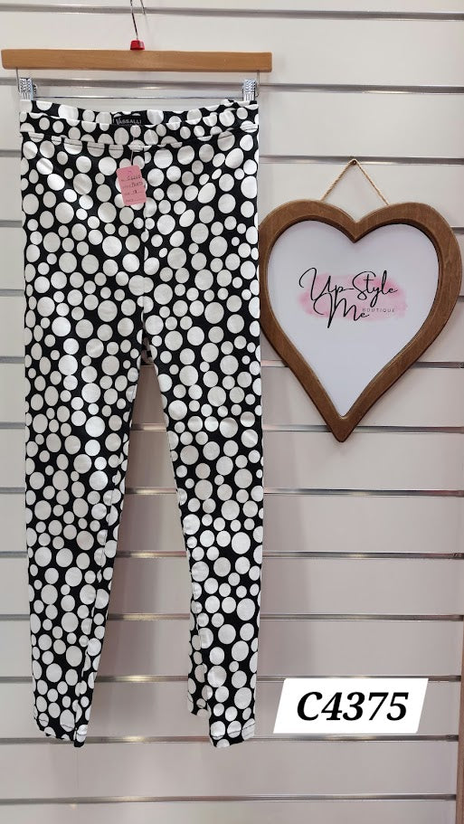 Vassalli 3/4 Black Pants - 18