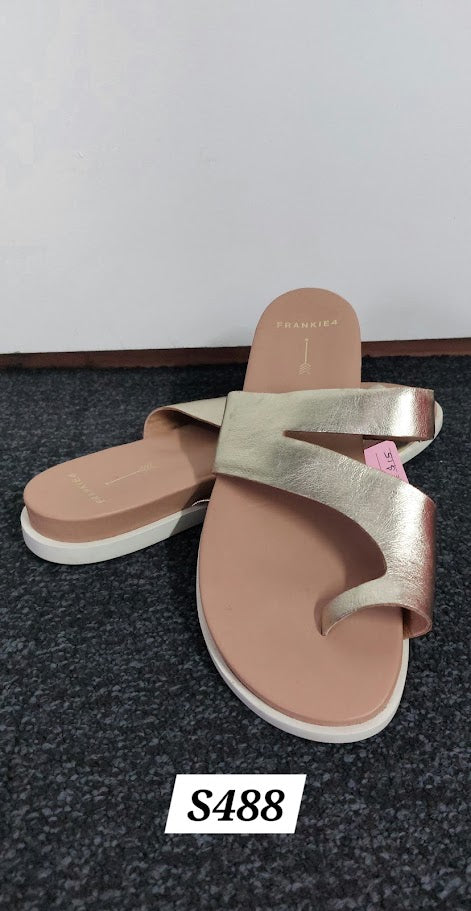 Frankie Gold Slip On - 9