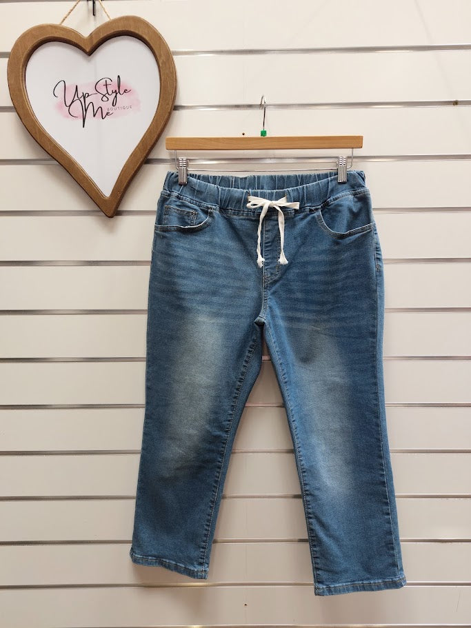 Mid Wash 3/4 Jeans - XL