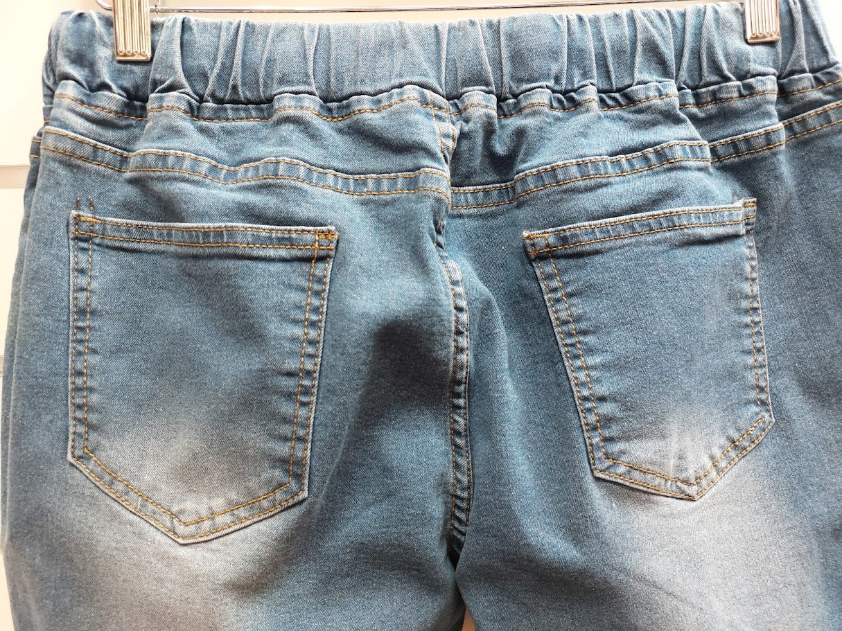 Mid Wash 3/4 Jeans - XL