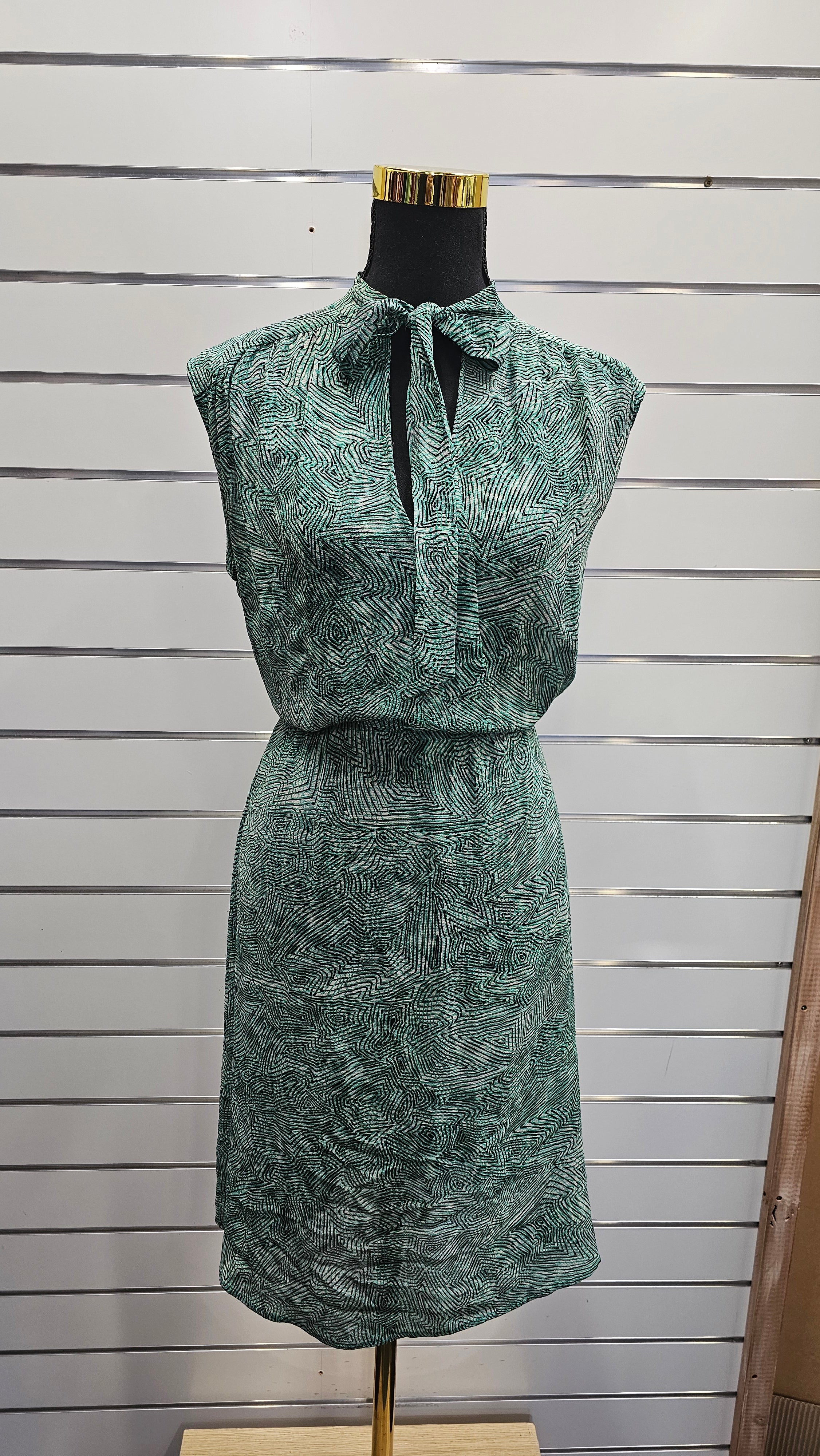 Helen Cherry 100% Silk Dress - 12