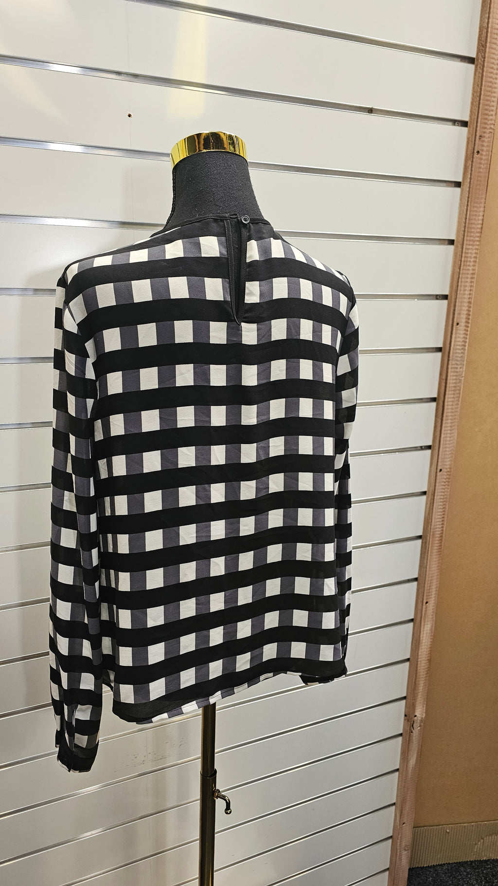 Cue Black & White Blouse - 10