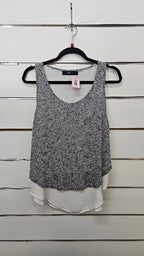 Decjuba Grey White Sleeveless Layered Top with Shimmer - LG