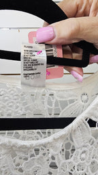Now White Lace Rose Design Top with Button at Neck - 10