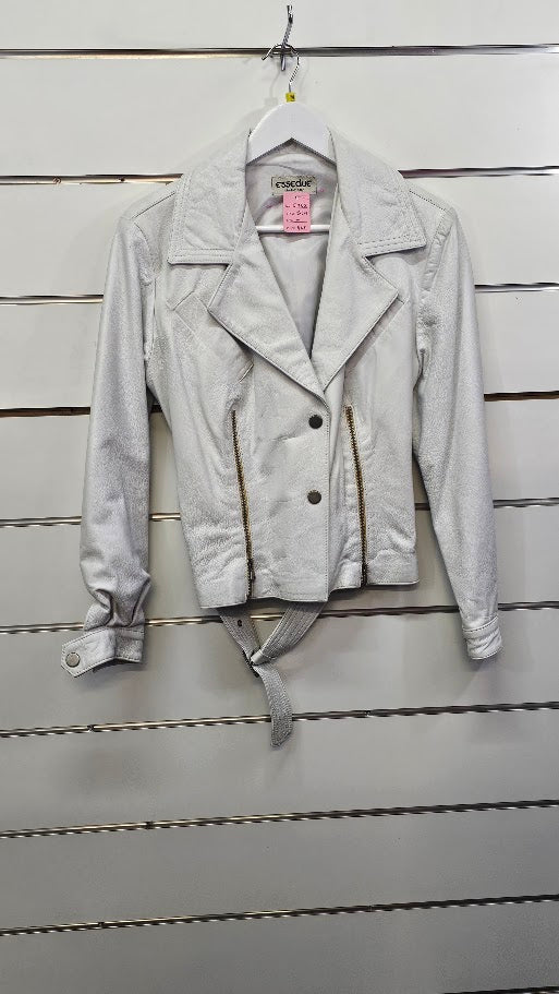 Essdue White Leather Jacket - M
