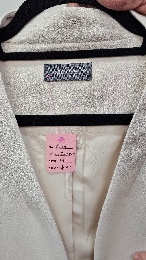 Jacqui E Cream 3/4 Sleeve Dress Jacket - 16