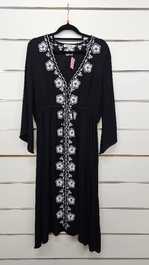 Paper Scissors Black Dress with White Flowers - 14