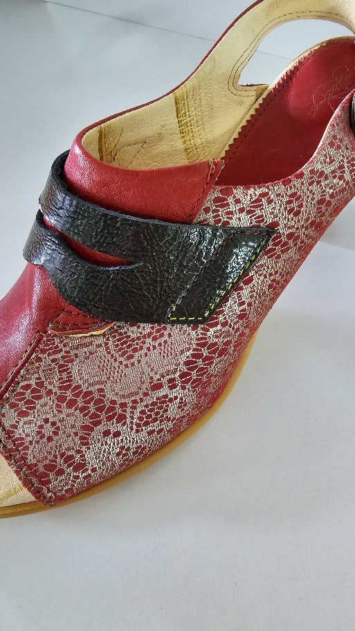 Merrell Red/Gold Wedge Heel - 7.5