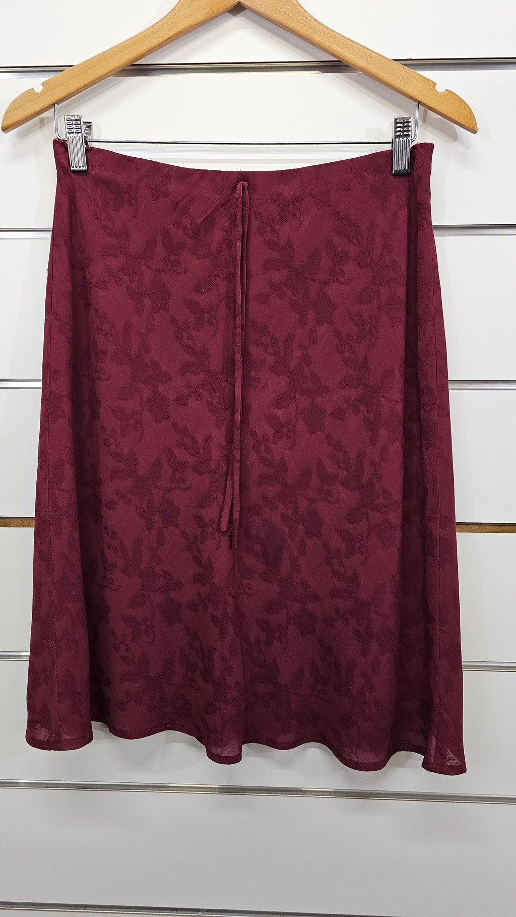 Sussan, Burgundy, Fully Lined Chiffon Floral Skirt – 10