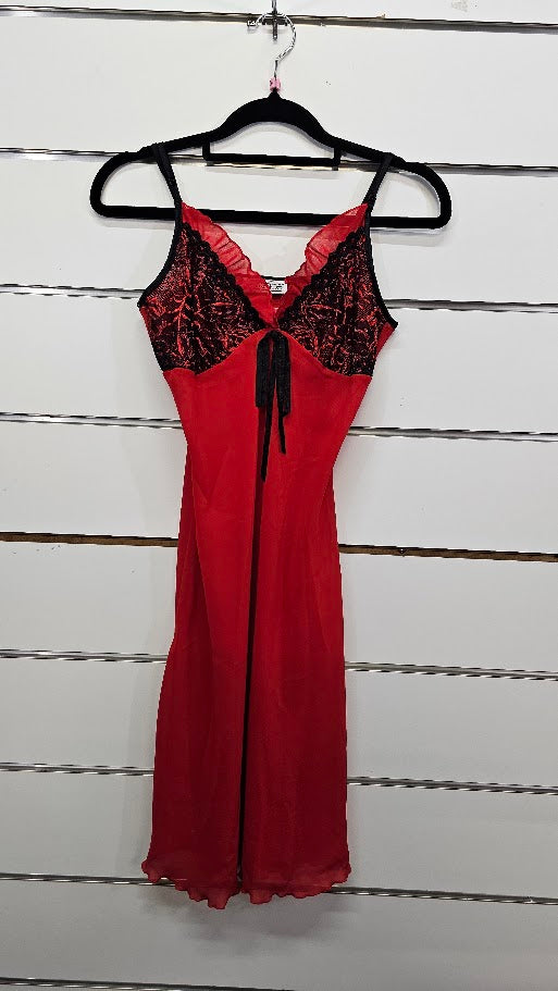 Essence Red Nightie Black Lace - 10