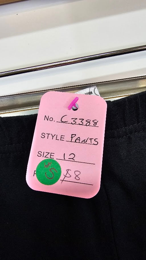 Black 3/4 Leggings - 12