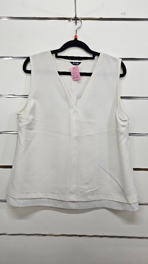 Emerge V-Neck Blouse - 12/14