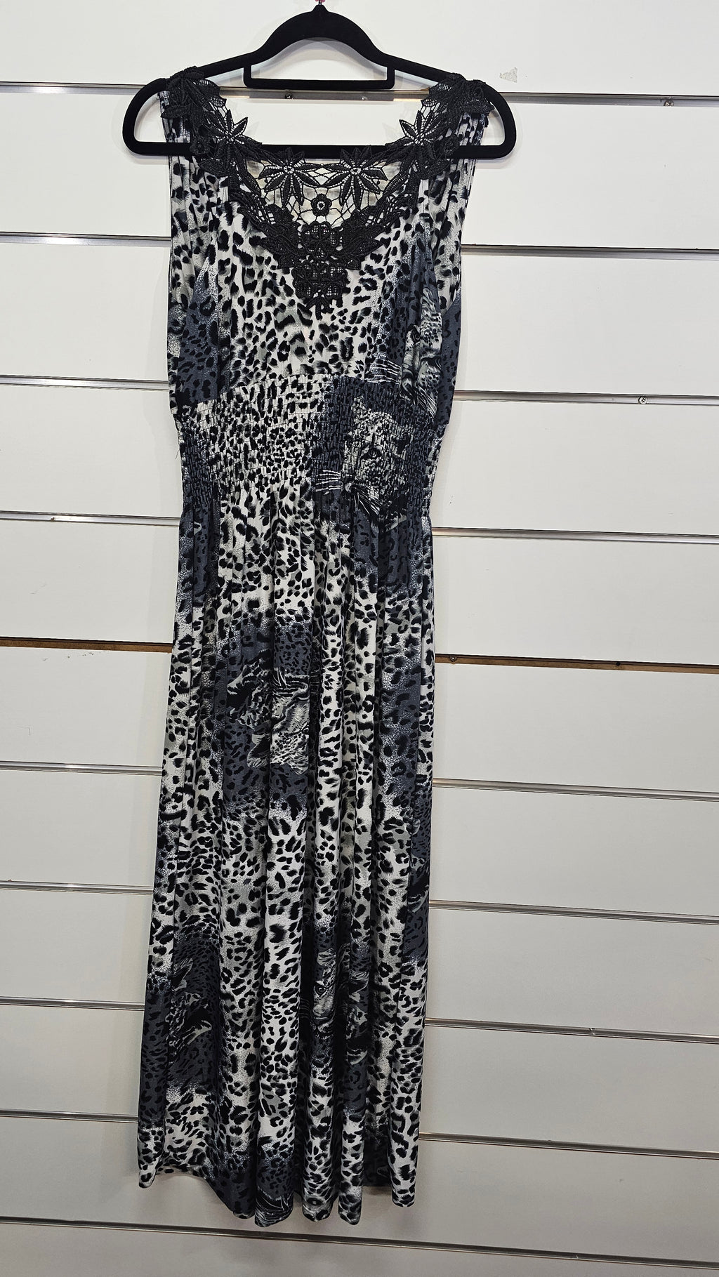 Leopard Print, Sleeveless Dress – Size Unknown