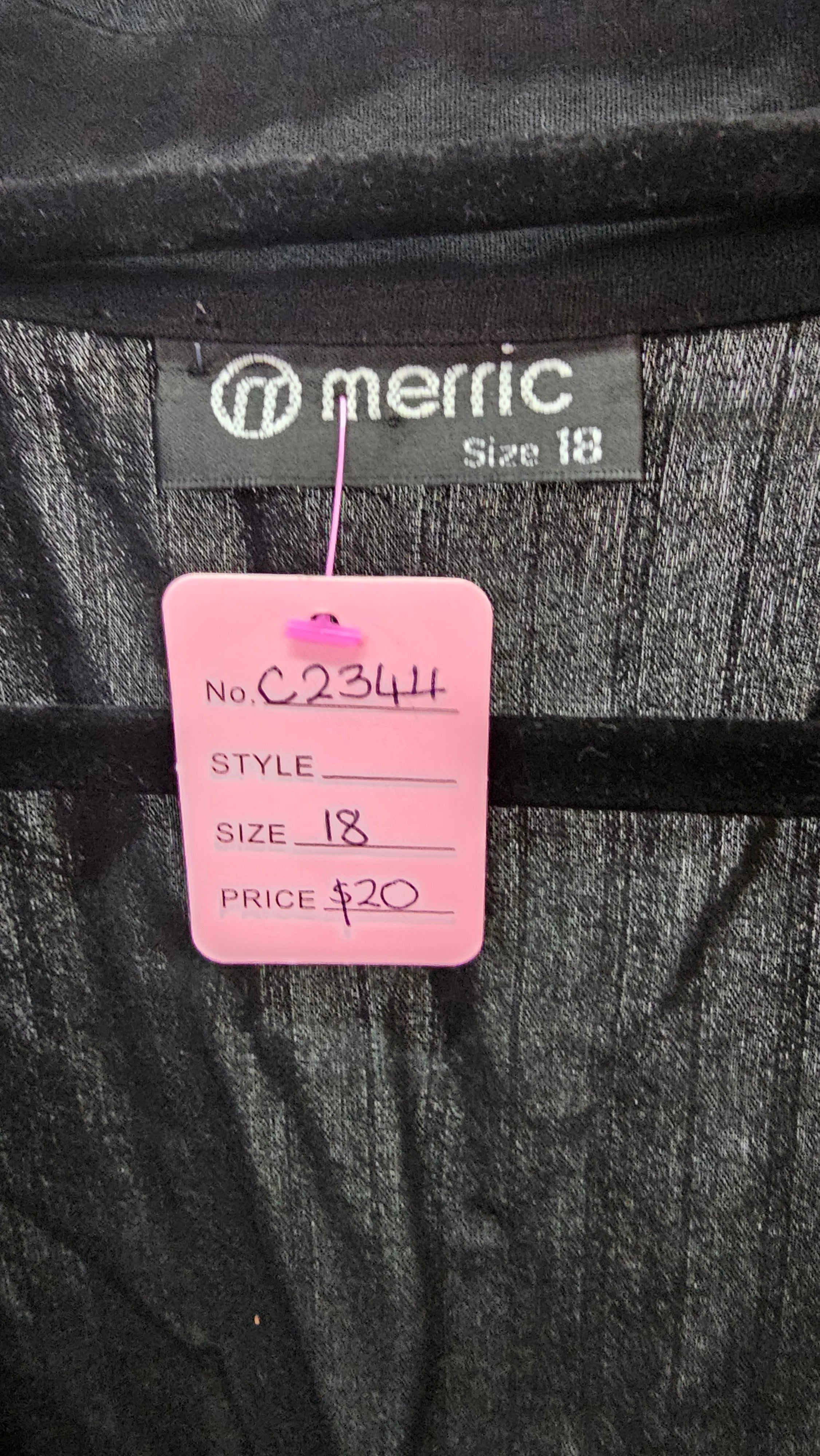 Merric Black Cap Sleeve Blazer - 18