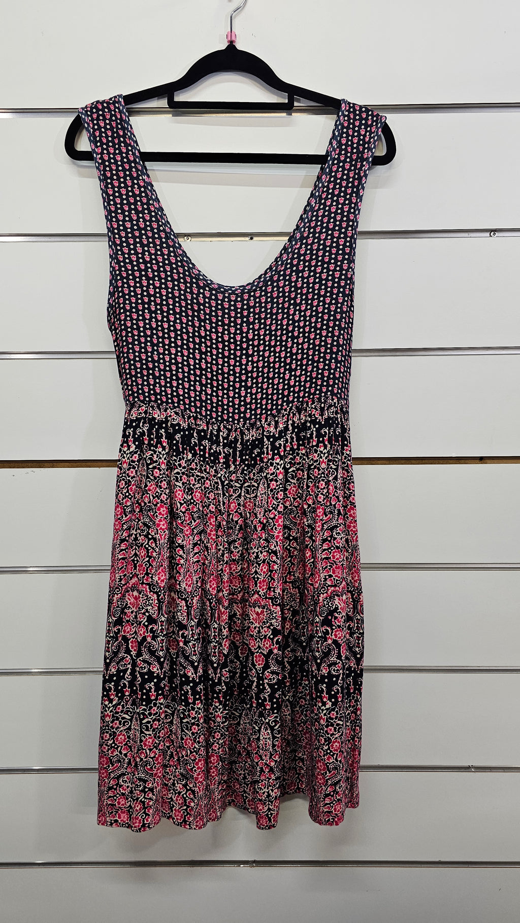 Ripcurl Pink/Black/Cream No sleeve dress - 10