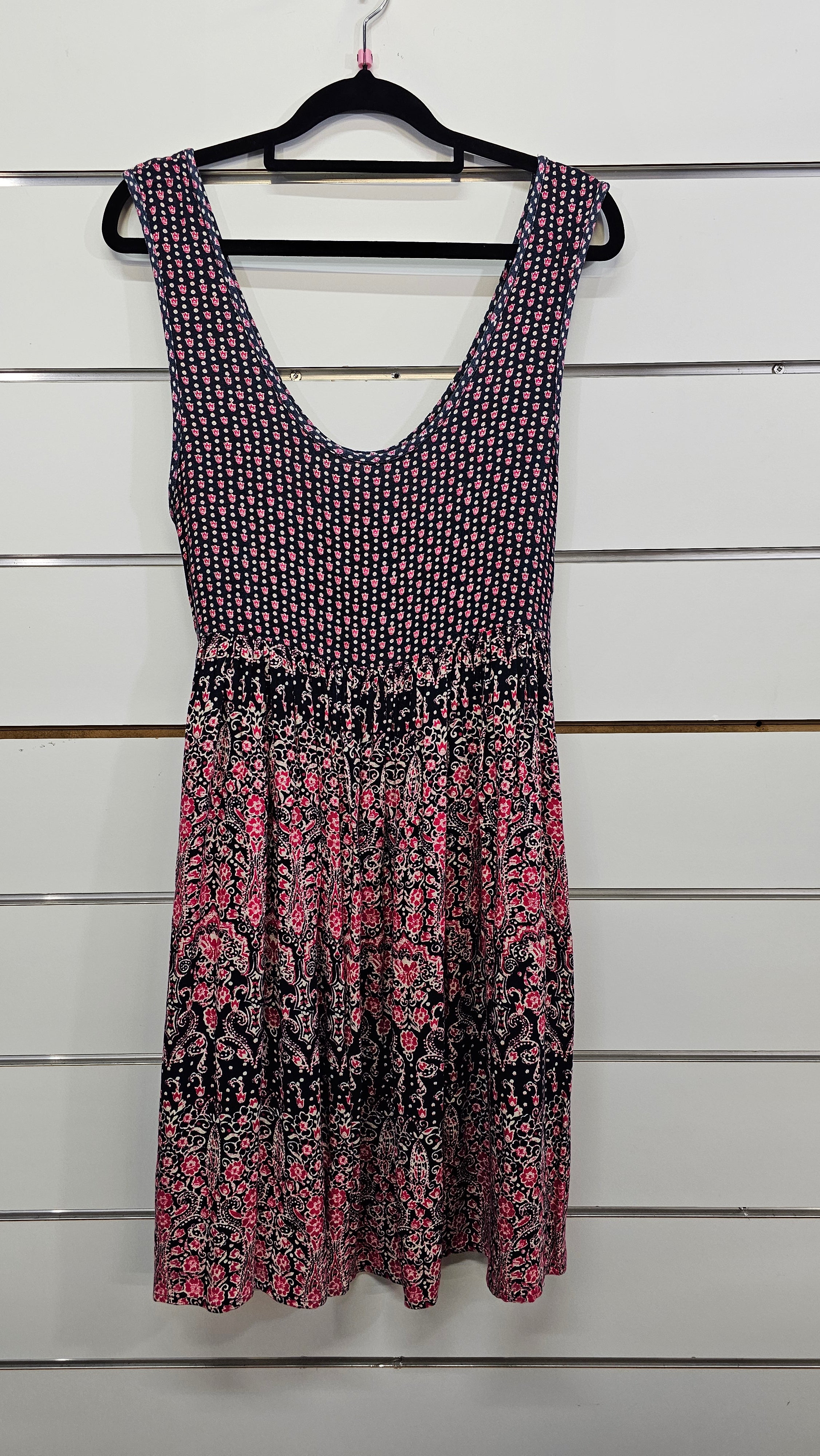 Ripcurl Pink/Black/Cream No sleeve dress - 10