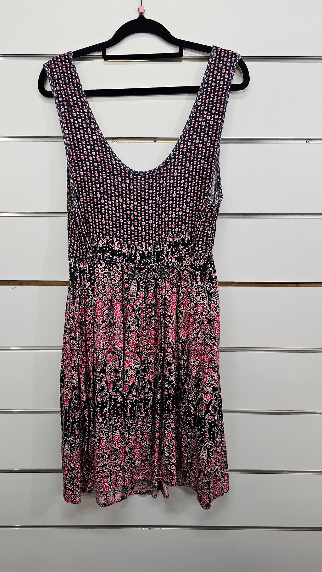 Ripcurl Pink/Black/Cream No sleeve dress - 10