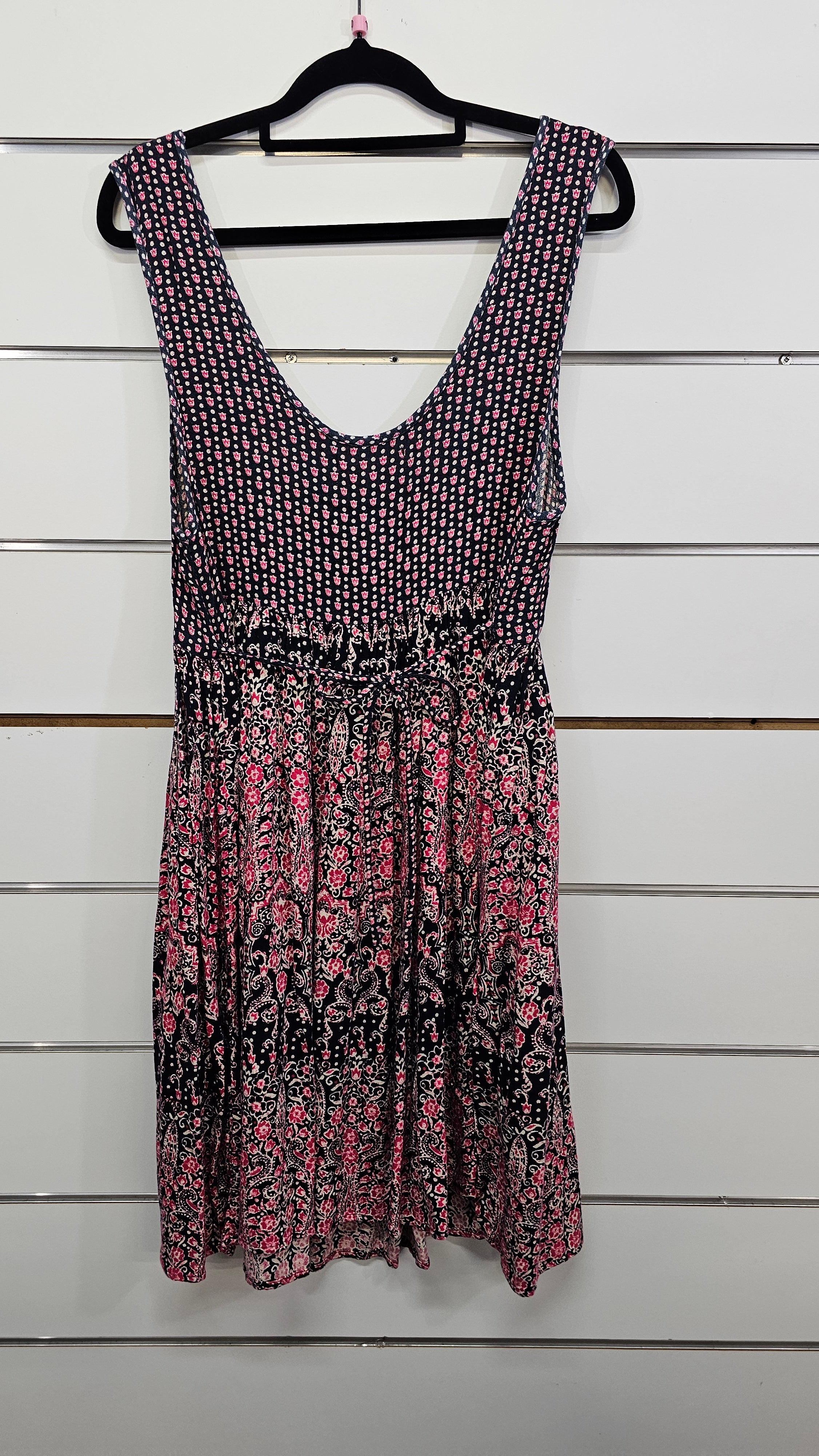 Ripcurl Pink/Black/Cream No sleeve dress - 10
