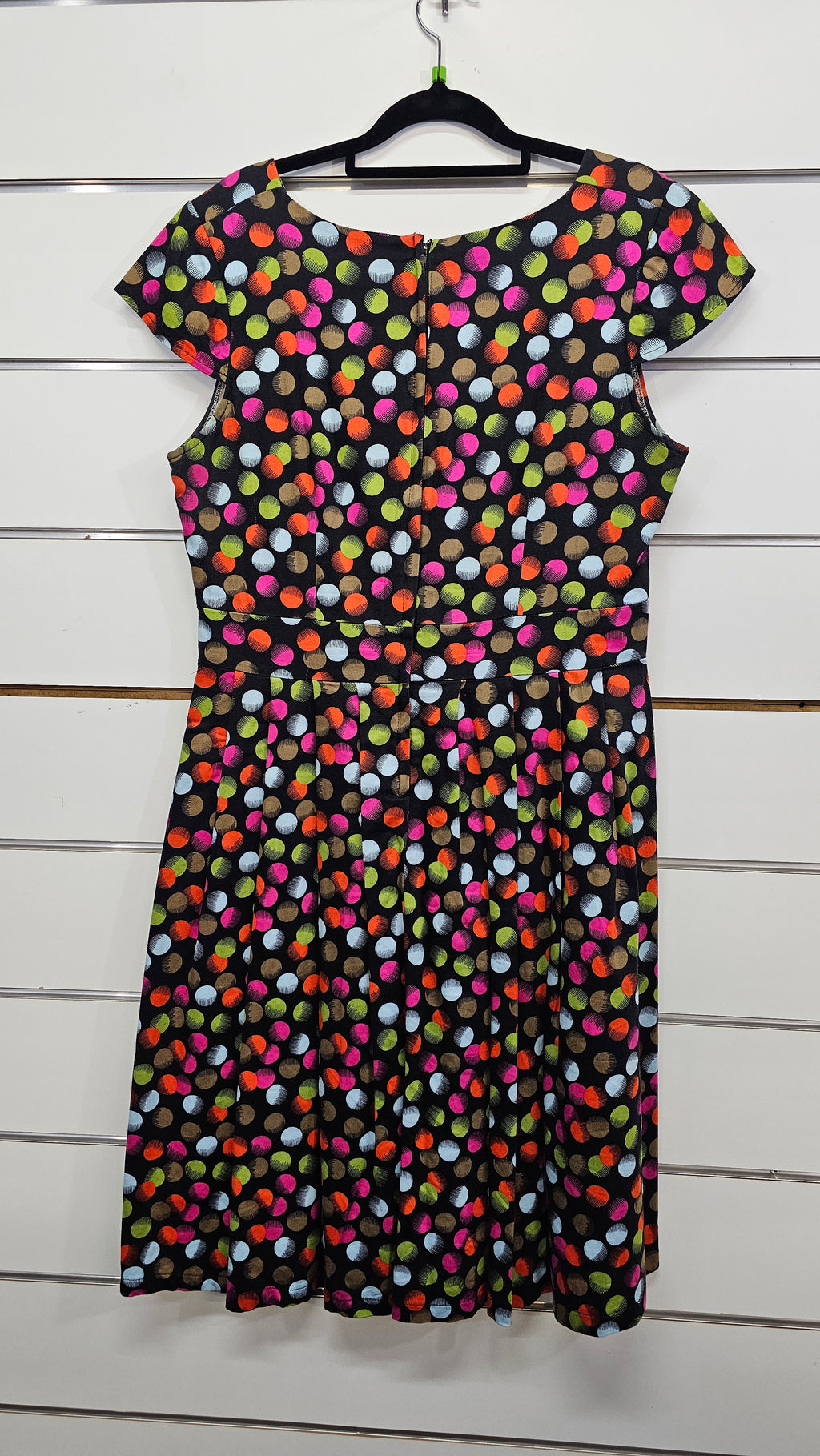 Izabel London Multi Sleeveless Knee Length Dress - 12