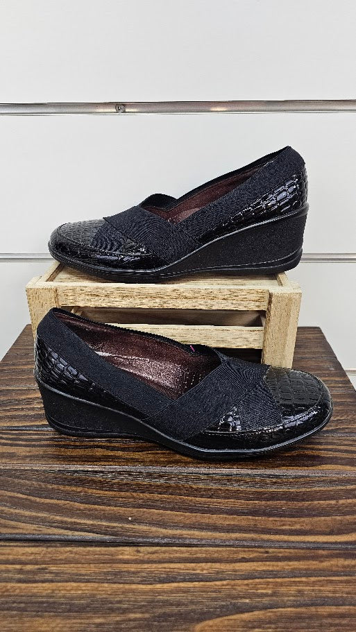 Hush Puppies Black Wedge Heel Loafer - 36
