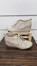 Nu by Neo Cream Lace Up Cutout Shoe - 36