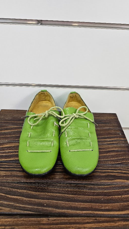 Green Lace Up Leather Shoes - 35