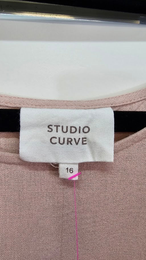 Studio Curve Pink Tiered Knee Length Dress - 16