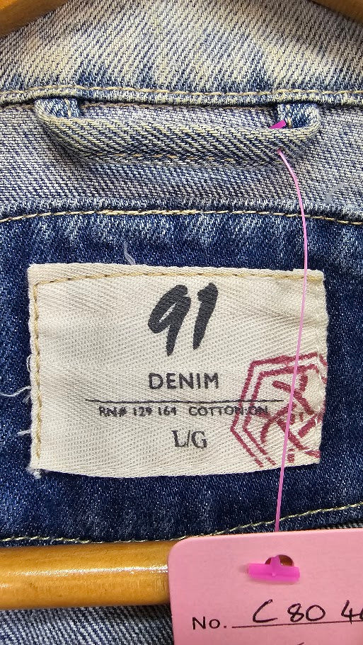 91 Denim Light Wash Denim Jacket - L