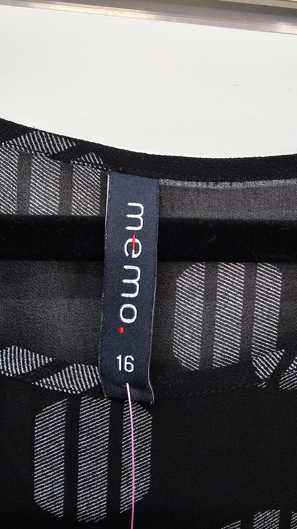 Memo Black White Striped Chiffon Blouse 16