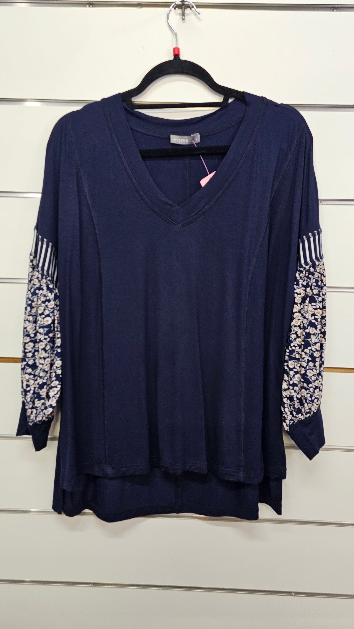 Memo Nacy Floral V-Neck Blouse L