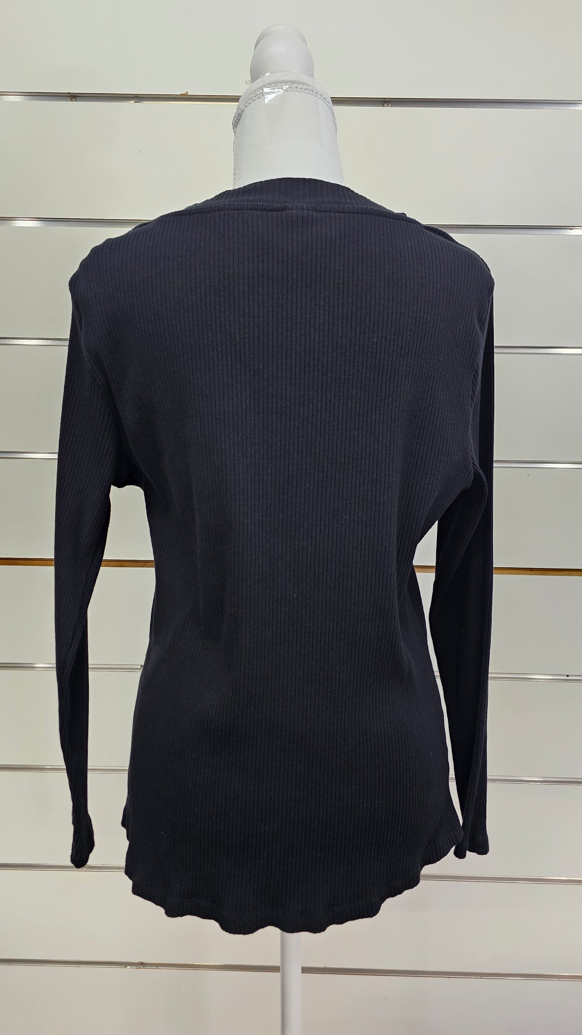 Anko Black Three-Button Long-Sleeve Top - 18