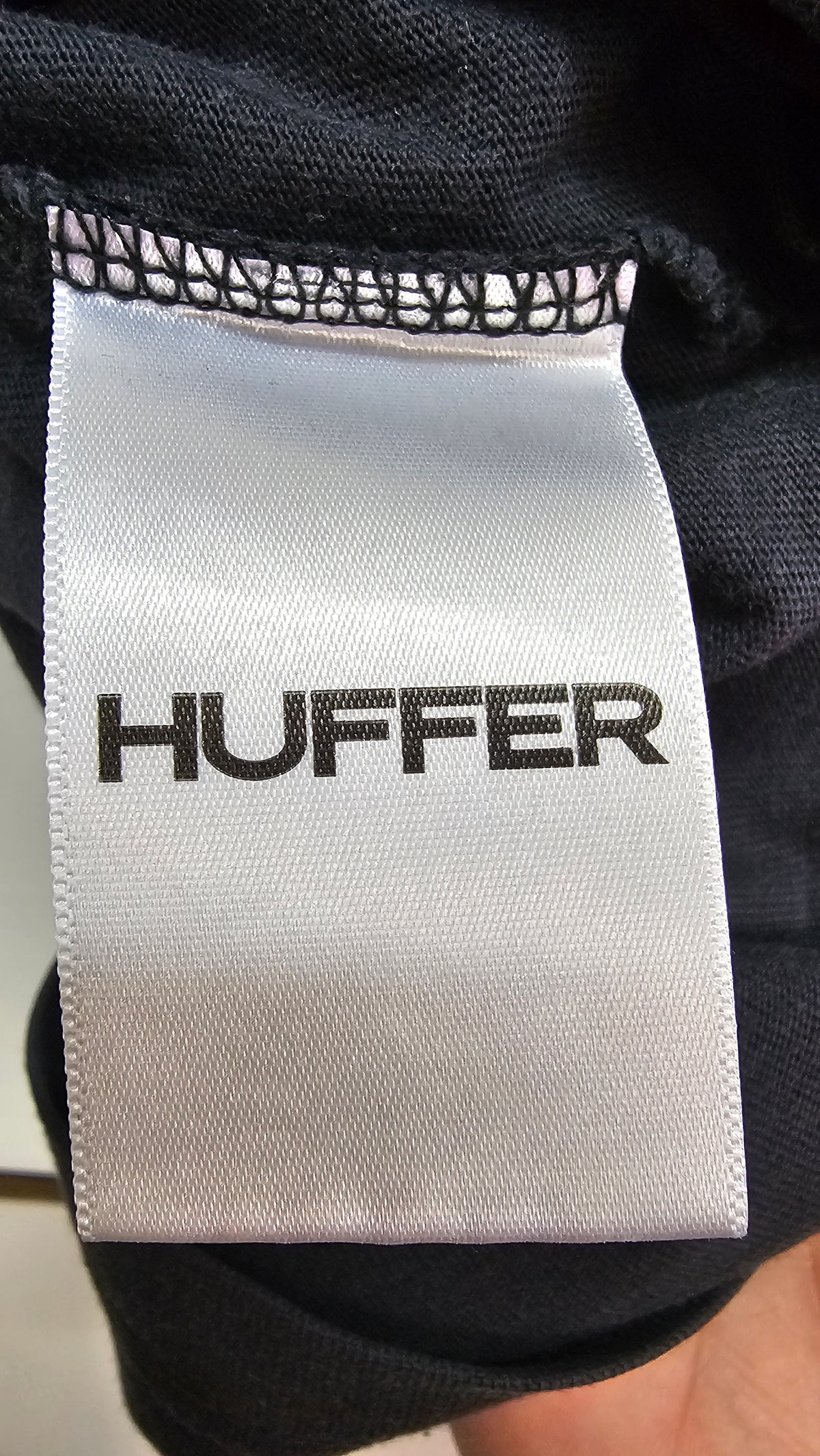 Huffer Black Cropped T-Shirt with Logo Print - M