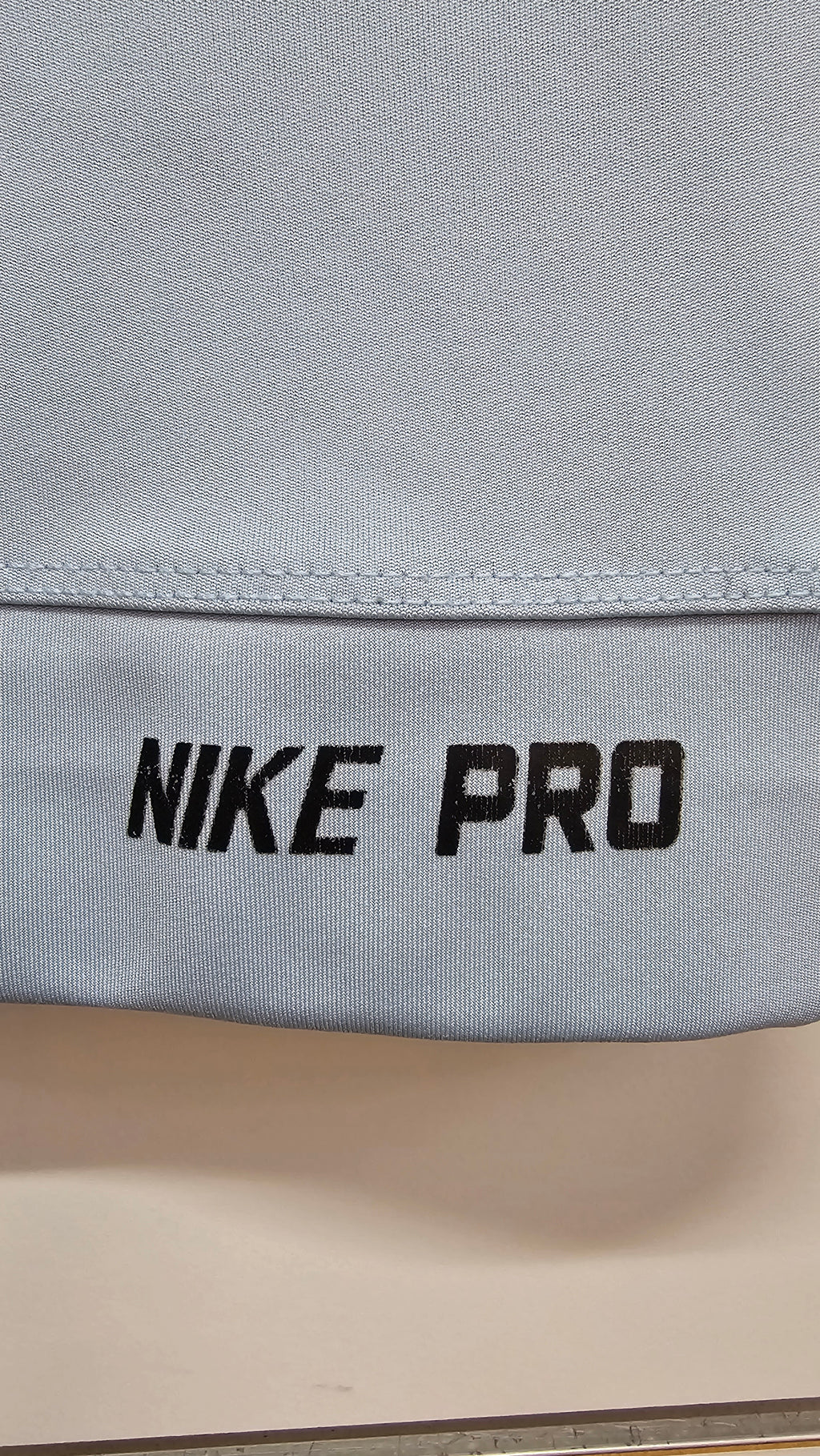 Nike Short-Sleeve Gym Shirt with Elasticated Centre Detail - S