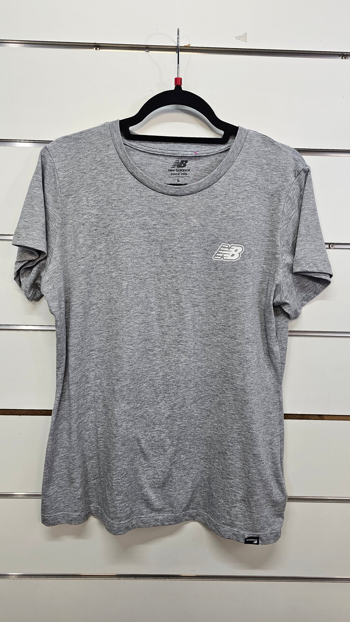 New Balance Grey T-Shirt - L