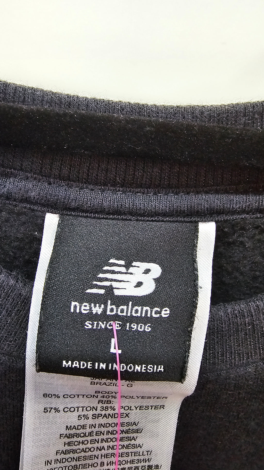 New Balance Black Cotton-Blend Top - L