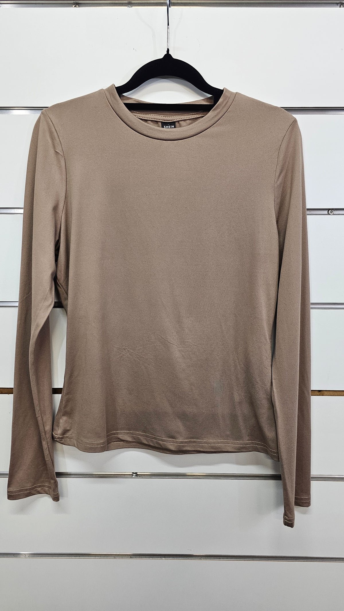 Beige Long-Sleeve Top - L