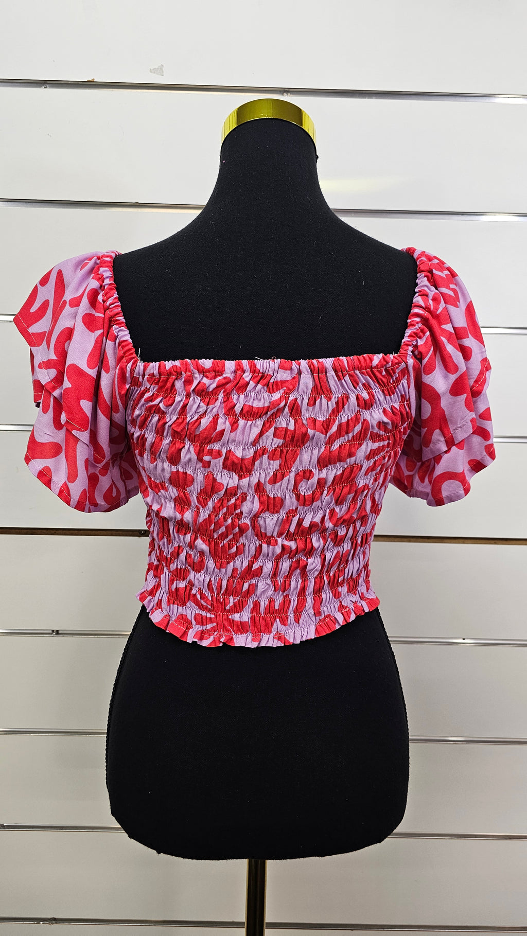 Light Purple/Red Pattern top - S/M