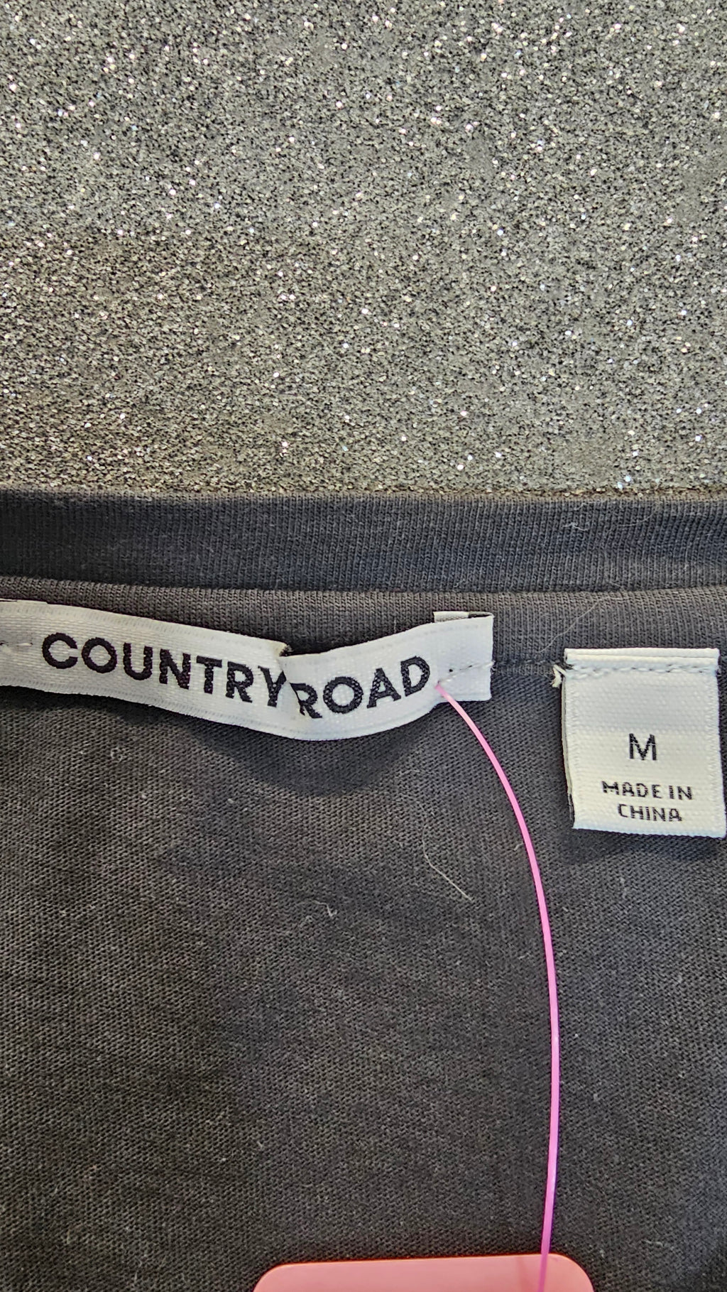 Country Road Black Open-Back T-Shirt with Tie Detail - M