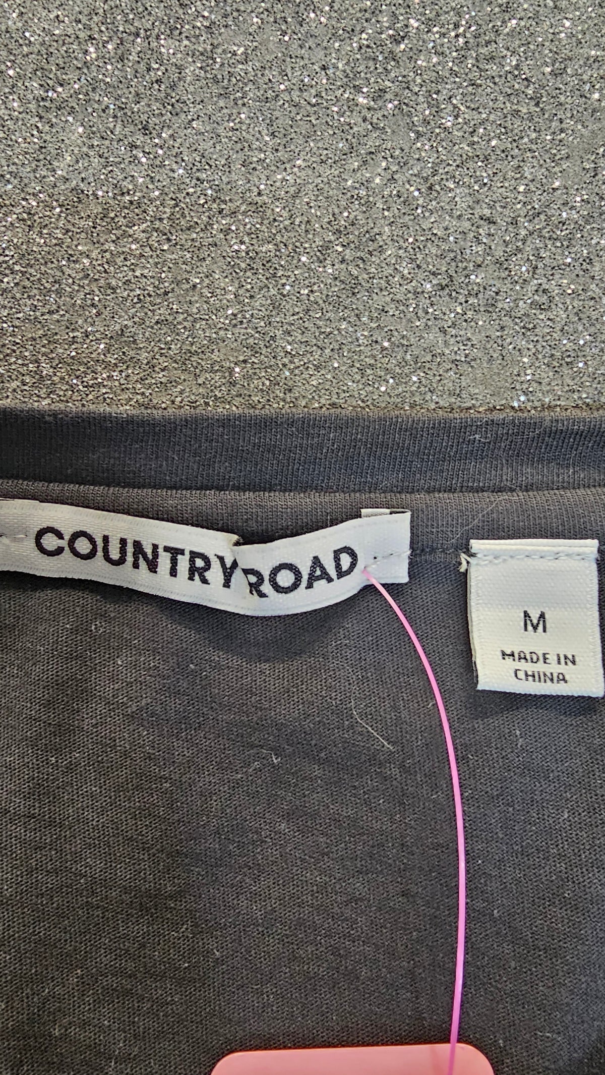 Country Road Black Open-Back T-Shirt with Tie Detail - M