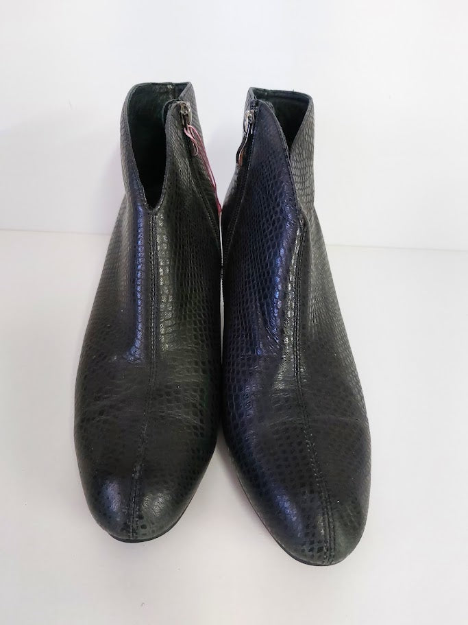 Klouds Black Pleather Ankle Boots - 40 image 2