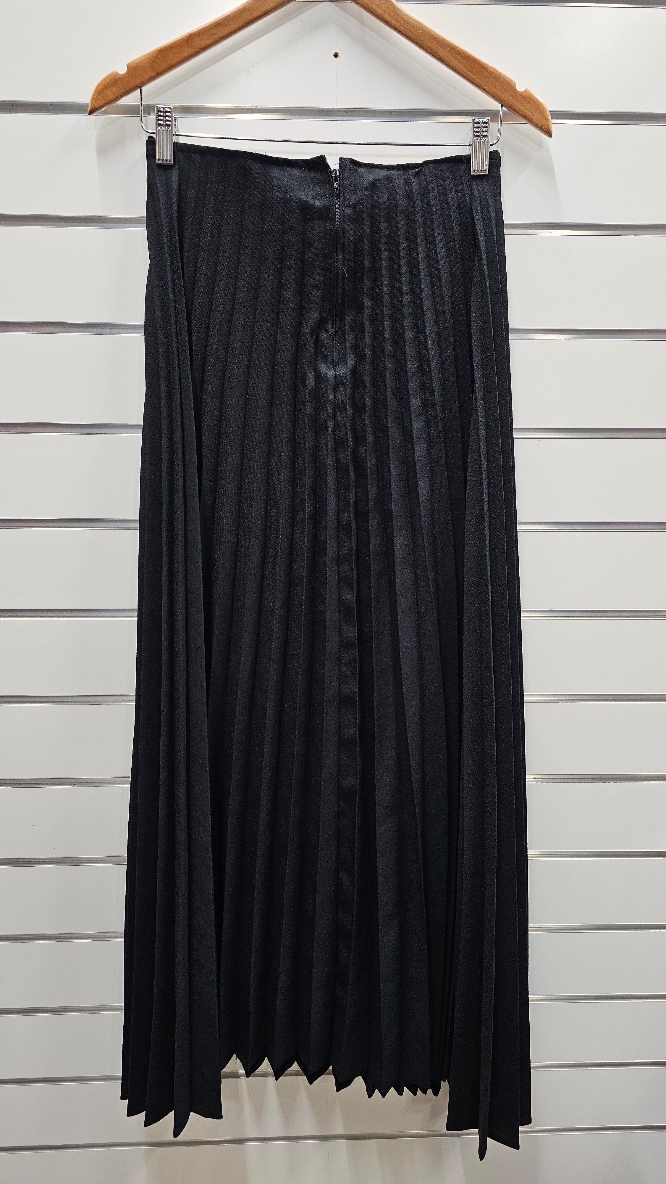 Black Pleated Skirt image 1