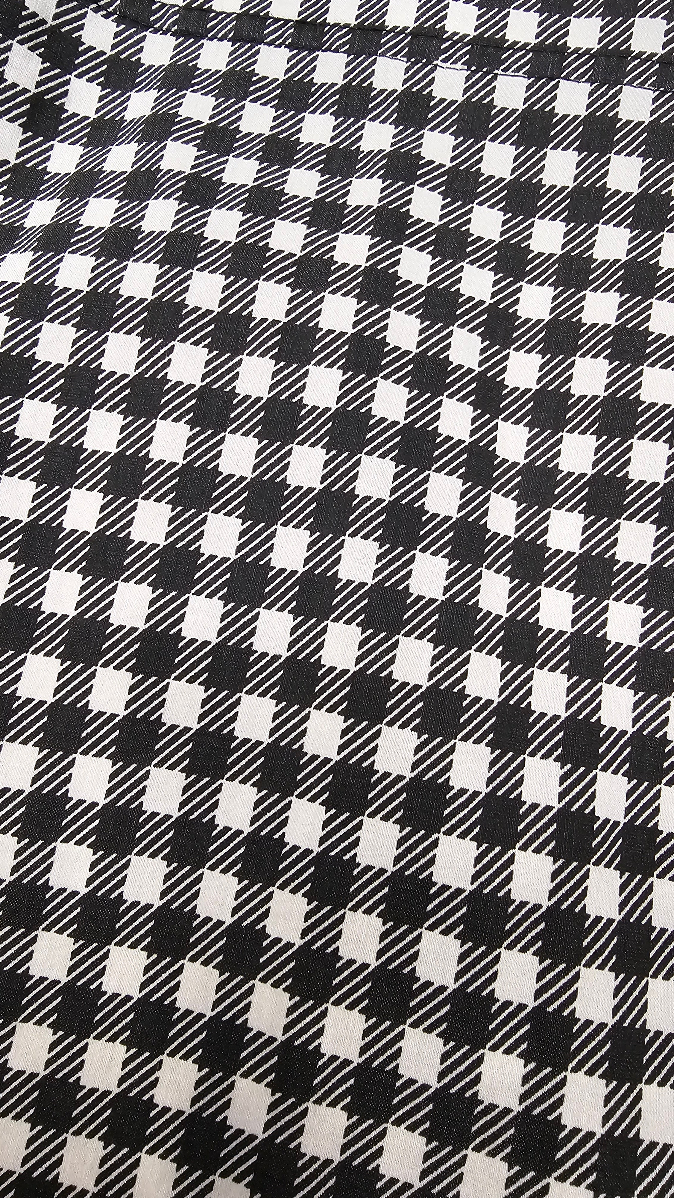 Verge 3/4 Black And White Checkered Pants - 18 image 1