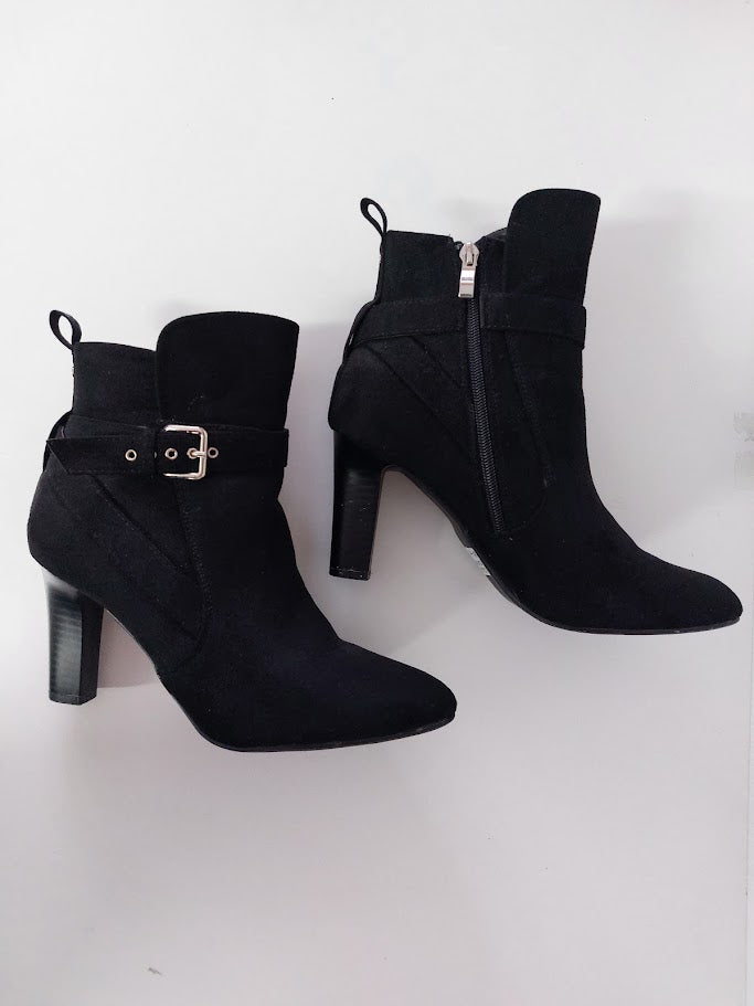 City Chic Black Suede Ankle Boot - 40 image 0