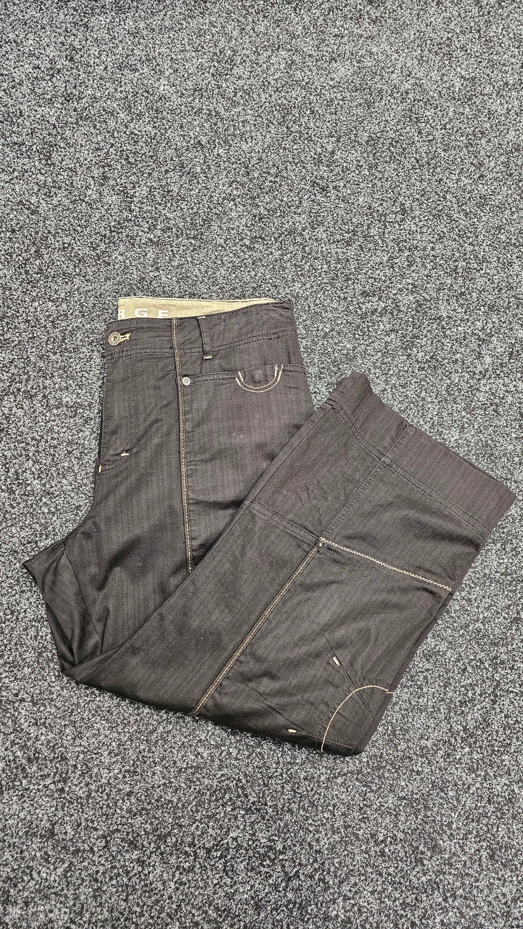 Verge 3/4 Black Pants With Beige Stitching - 18 image 0