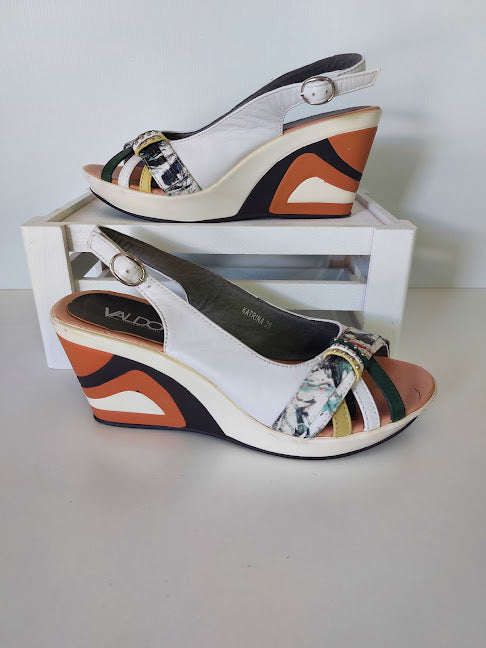 Valdo Wedges - 7 image 0