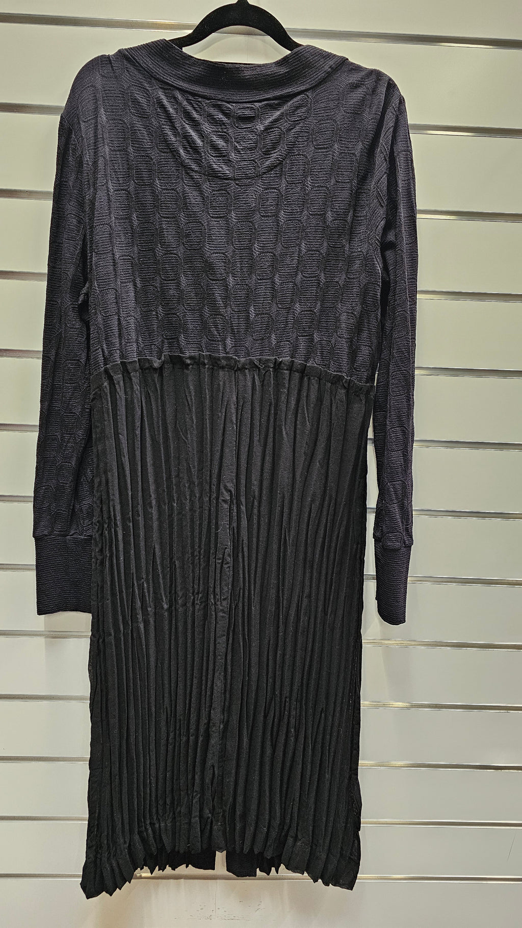 Verge Black Cardigan - 16 image 1