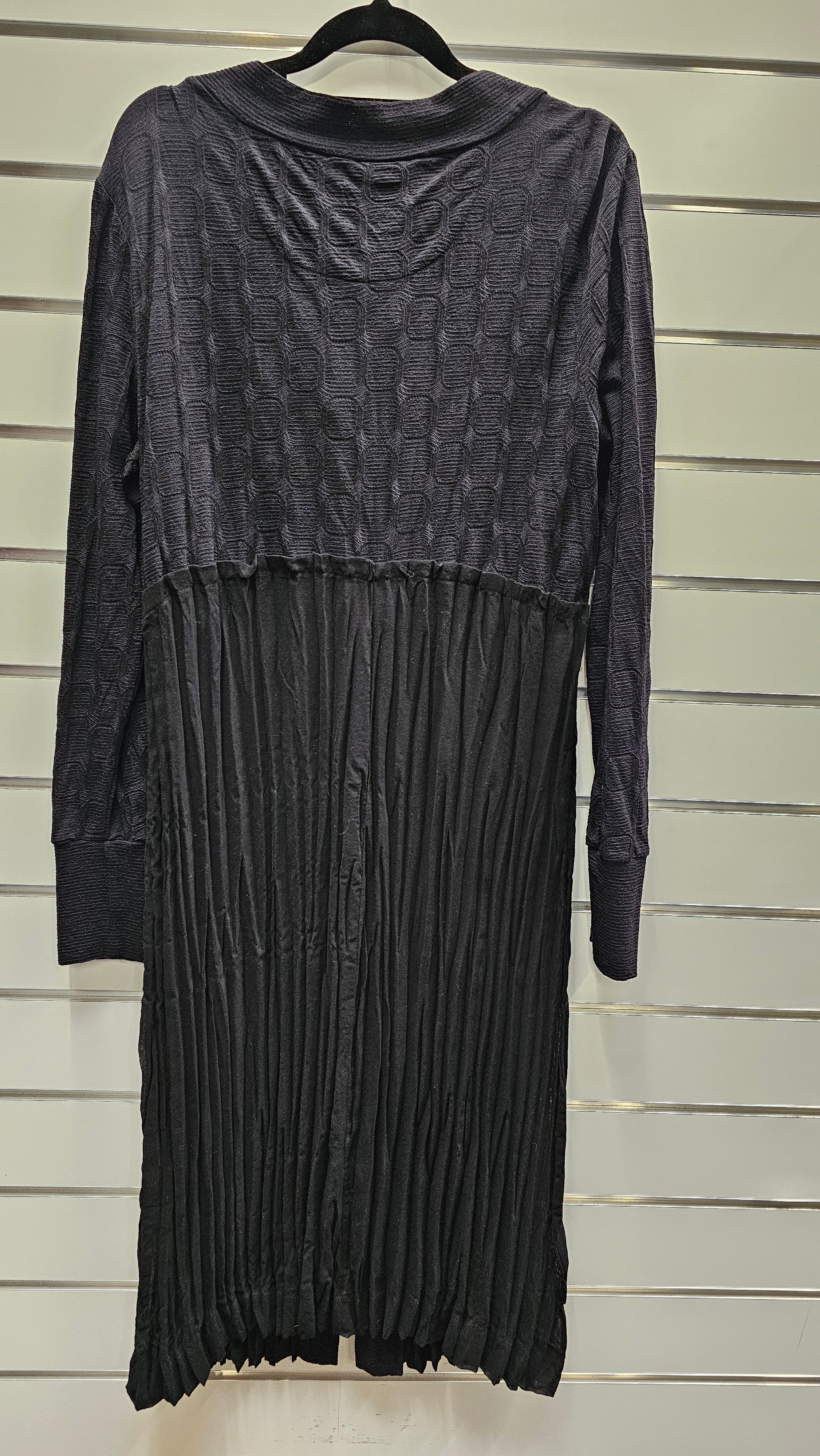 Verge Black Cardigan - 16 image 1