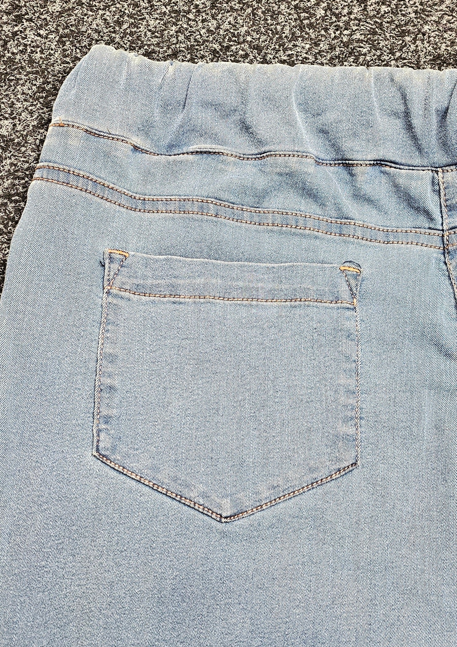 Blue Illusion Jeans - 2XL image 1